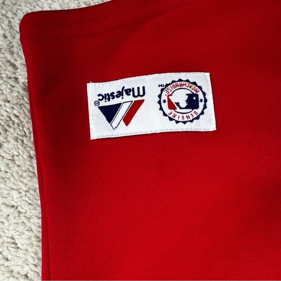 Majestic Women’s Atlanta Braves Jersey Red Size L - Picture 4 of 8